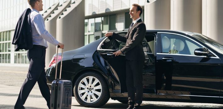 مميزات الحصول على ليموزين مطار القاهرة التابع لشركة باريس